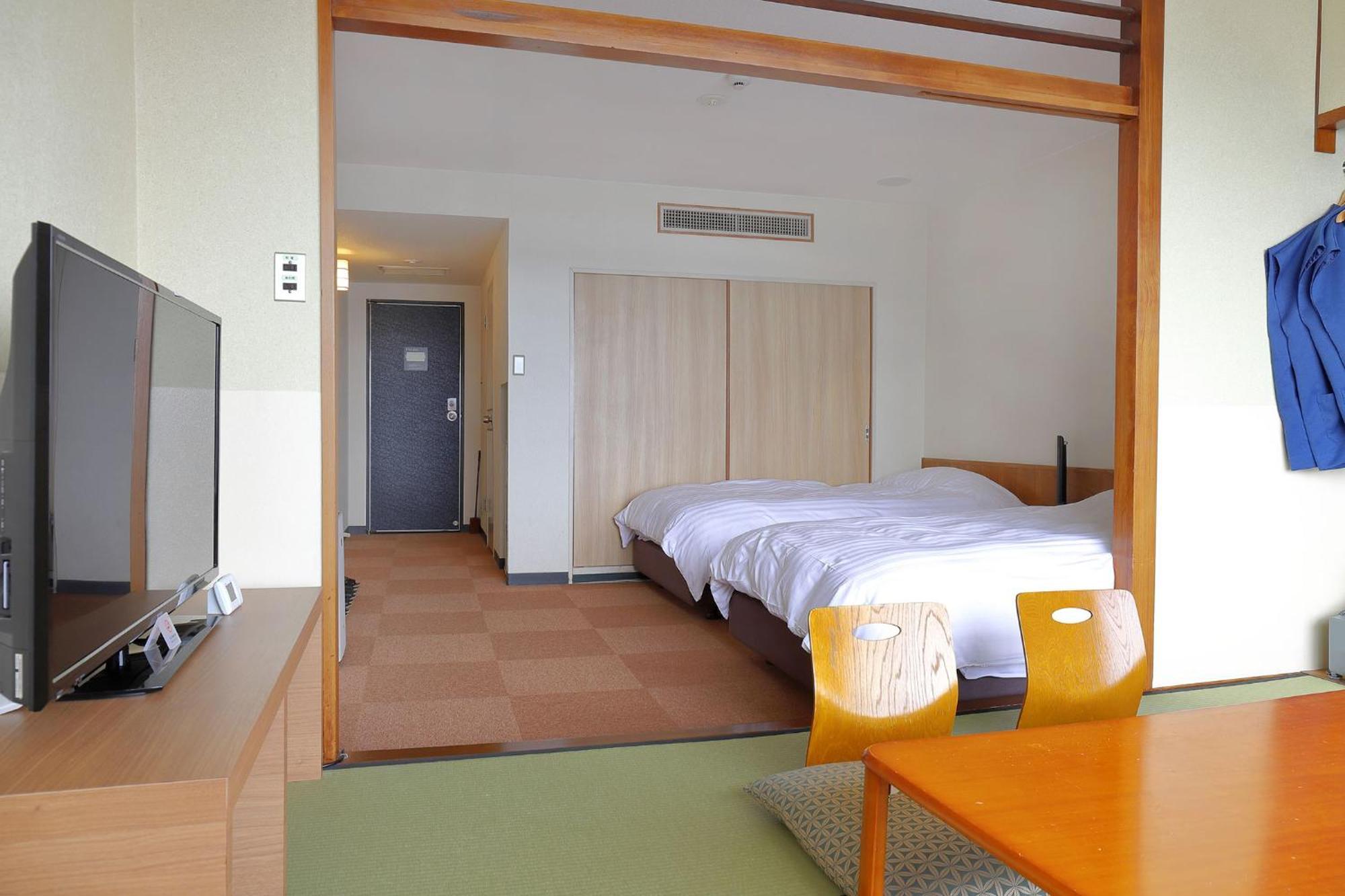Ooedo Onsen Monogatari Beppu Seifu Hotel Exterior photo